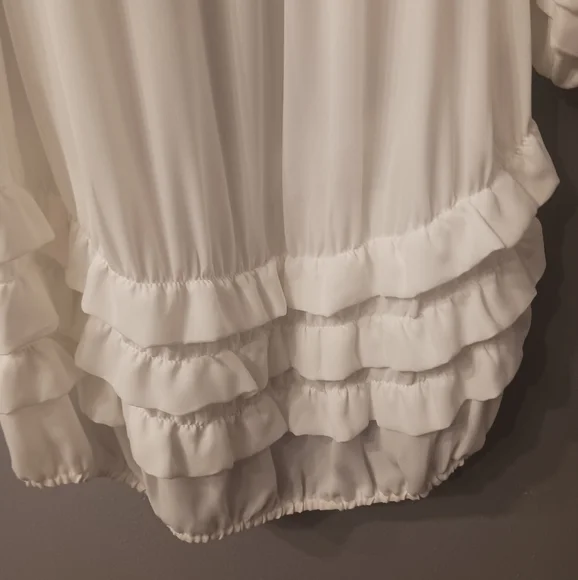 Final $12 Ashro "Semi Sheer Blouse W/Ruffled Hemline & 3/4 Sleeves" Sz. 18 Ivor… - Picture 7 of 9